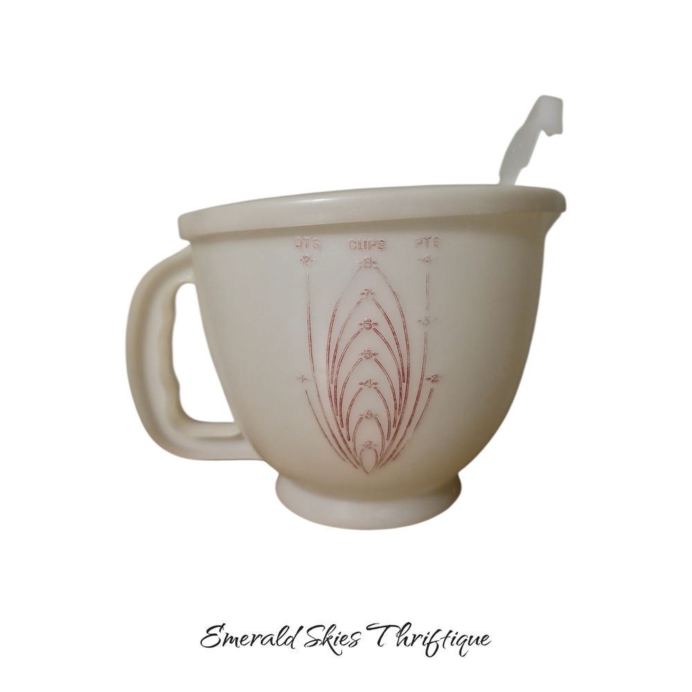 Tupperware Mix N Store 8 Cup 2 Quart Measuring Bowl W/Lid Vintage free ship